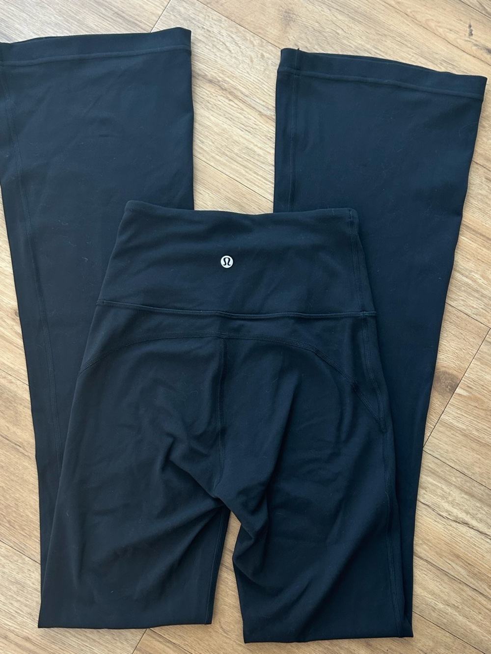 lululemon Groove Super High Rise Flared Leggings Black Nulu Sz 2 Workout Pants